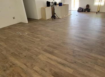 Vinyl Installation, Mr. USA Tile